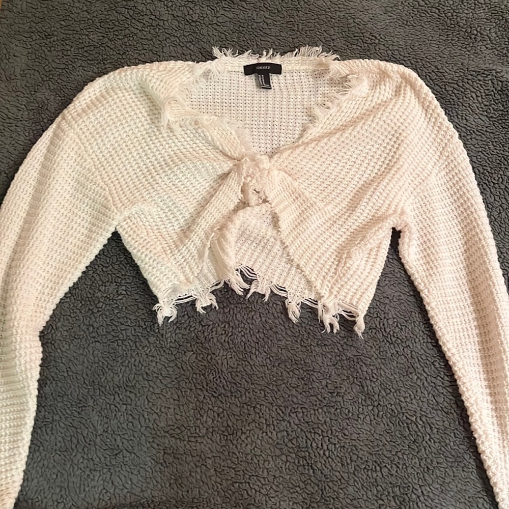 White tie in the front cropped sweater